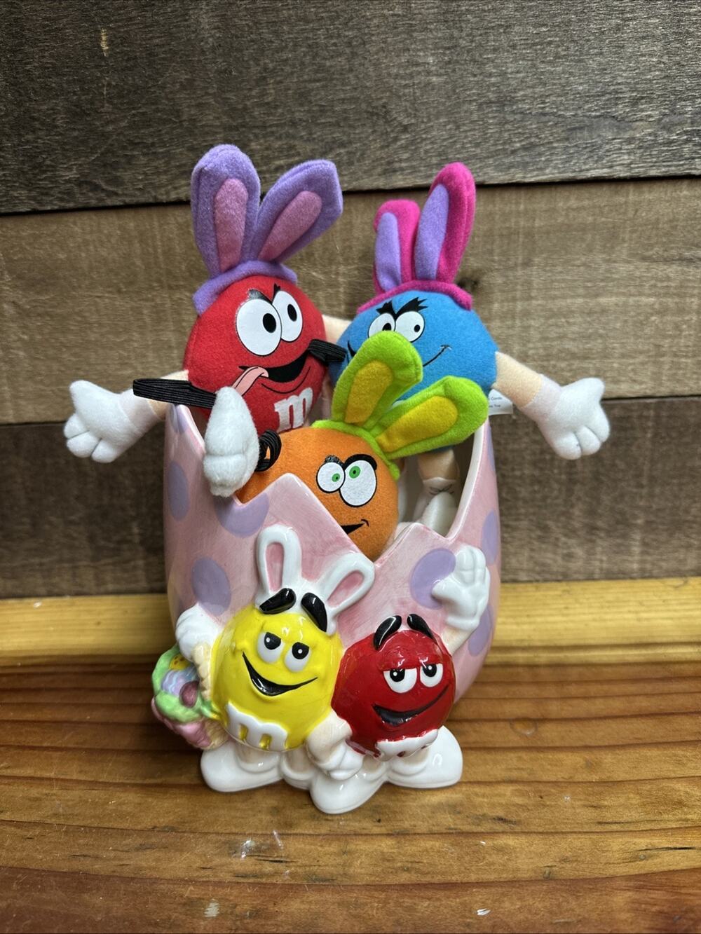 Pink Polka dot Easter Egg Candy Dish Planter Ceramic Red & Yellow M&Ms 3 Plush